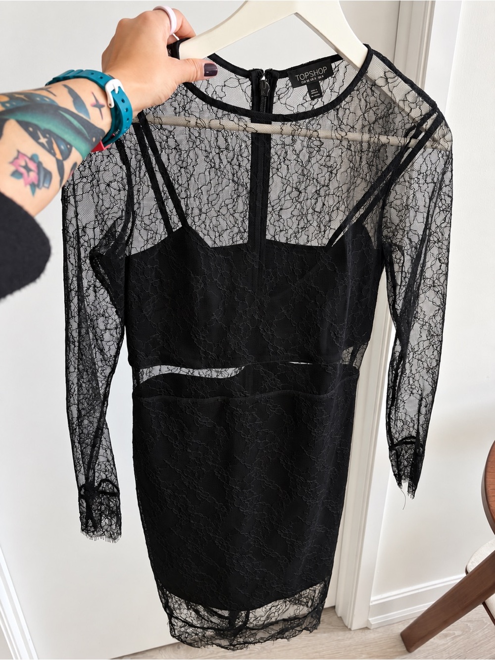 Topshop Black Sheer Floral Lace Midi Dress – Size US 6